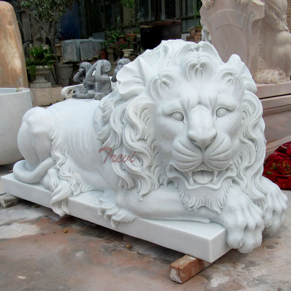 White Marble Lion Cast Stone Garden Statues Lawn Ornaments