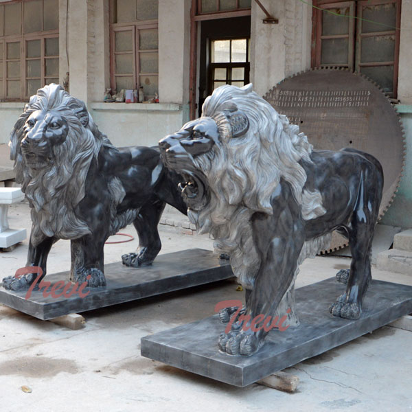 Rampant Lion Yard Animals Decorations Guarding Entrance